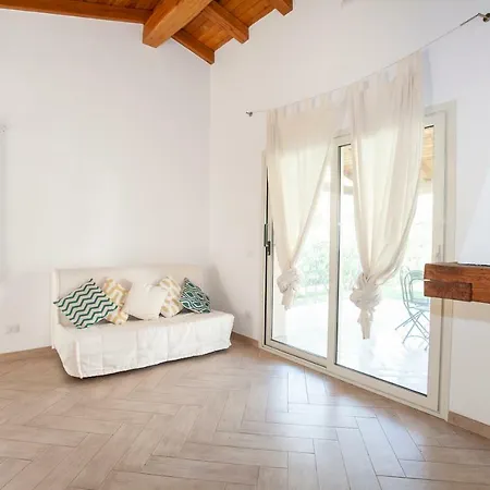 Apartment Villino Bianco San Teodoro (Sardinia)