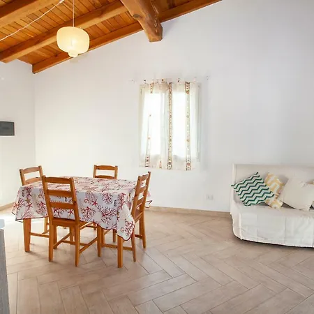 Apartment Villino Bianco San Teodoro (Sardinia)